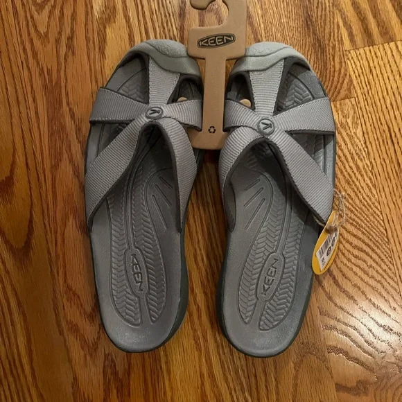 Keen Bali Charcoal Sandals - Picture 1 of 3